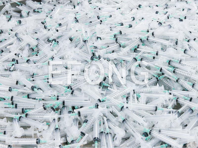 Syringe-in-bulk.jpg